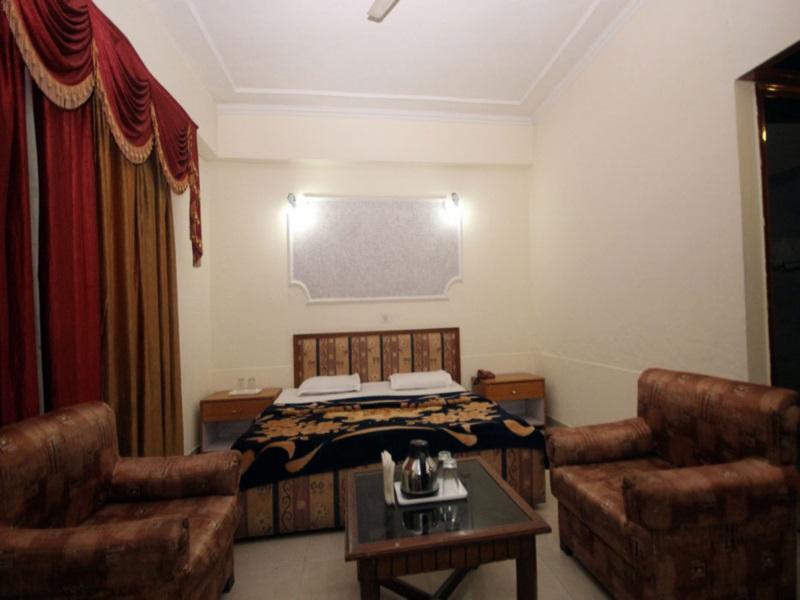 Hotel Natraj Manali Dharamshala Eksteriør billede